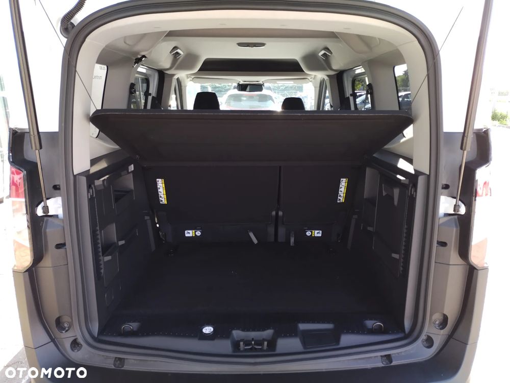 Ford Tourneo Courier 1.0 EcoBoost Trend - 6
