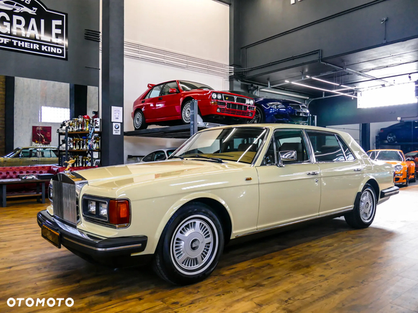 Rolls-Royce Silver Spur