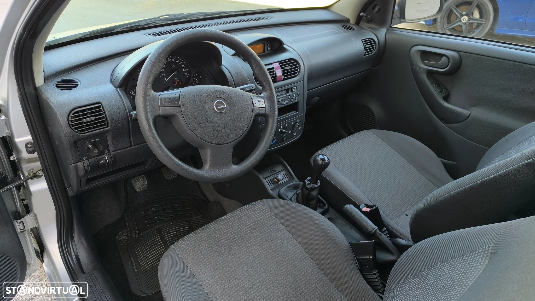 Opel Corsa 1.0 12V Silver - 9