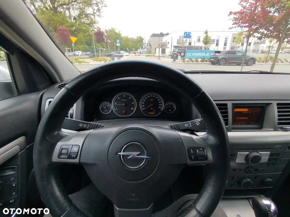 Opel Vectra 1.9 CDTI Automatik Business - 24
