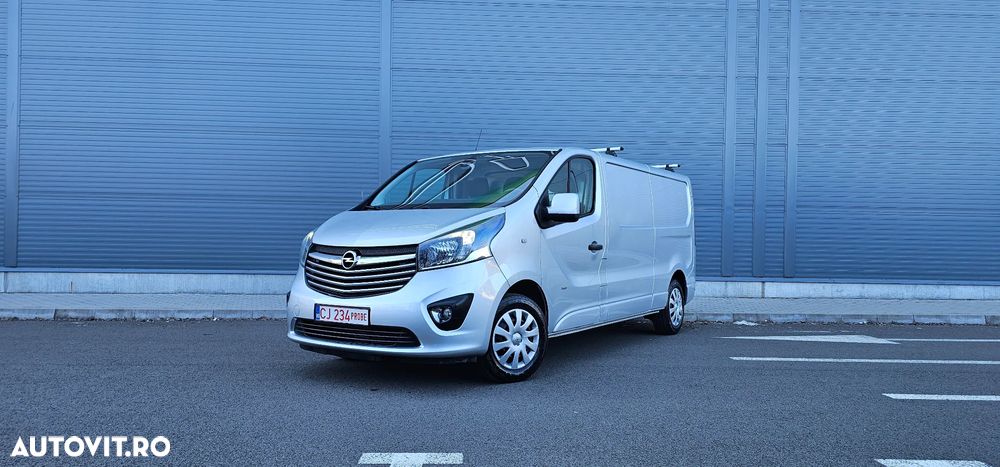 Opel Vivaro - 23