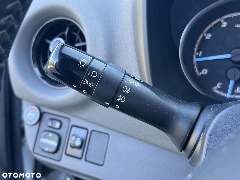 Toyota Yaris - 23