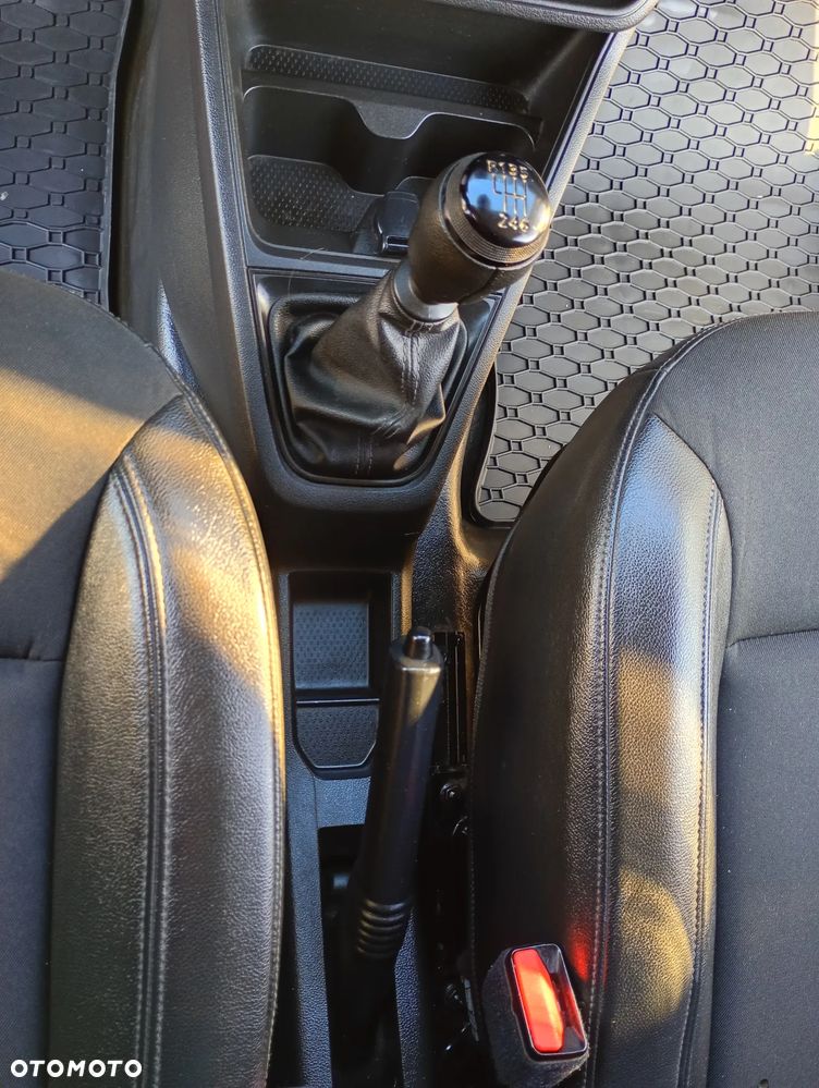 Renault Express - 18