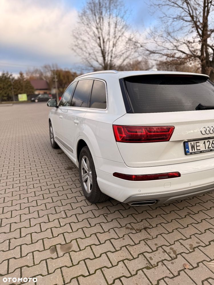 Audi Q7 - 4