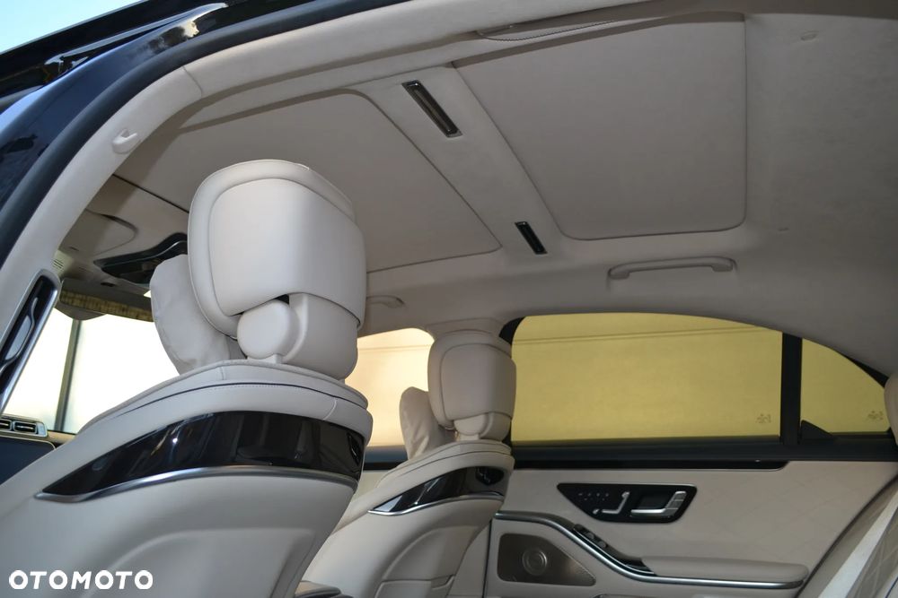 Mercedes-Benz Klasa S 500 4-Matic L 9G-TRONIC - 16