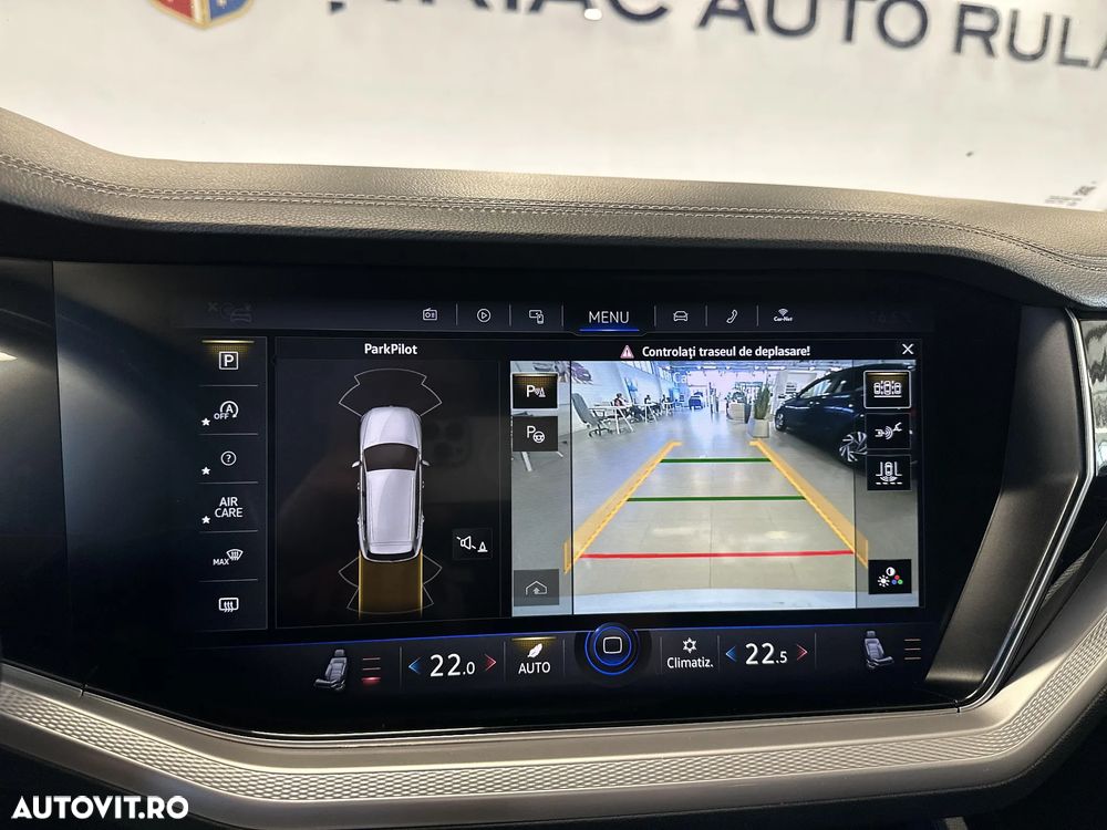 Volkswagen Touareg - 19