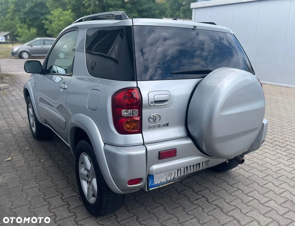 Toyota RAV4 2.0 VVT-i Prestige - 2