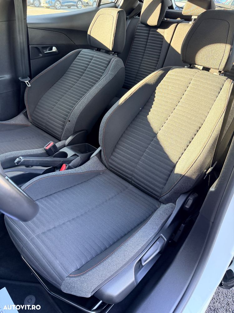 Peugeot 2008 PureTech 100 Stop&Start Active - 17