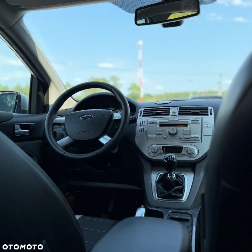 Ford Kuga - 19