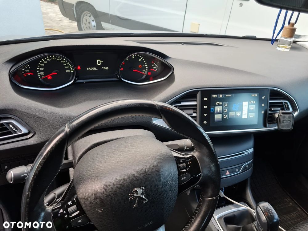 Peugeot 308 1.6 HDi Active - 9