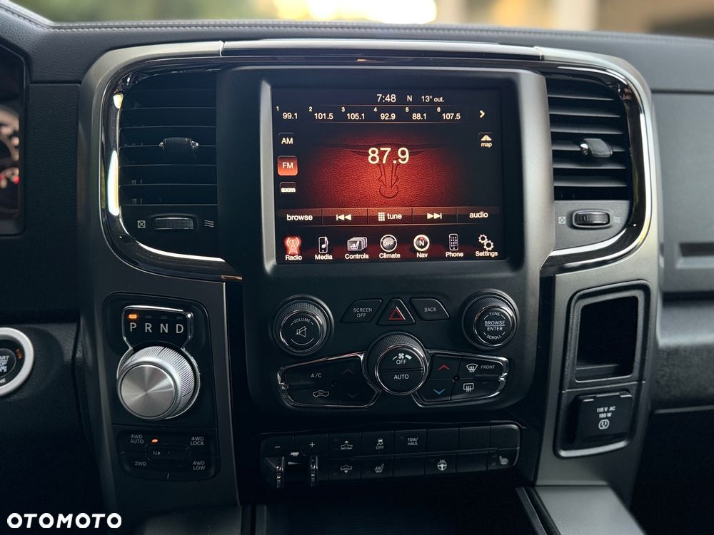 Dodge RAM 5.7 4x4 - 14