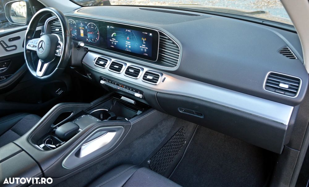 Mercedes-Benz GLE 350 d 4Matic 9G-TRONIC AMG Line - 24