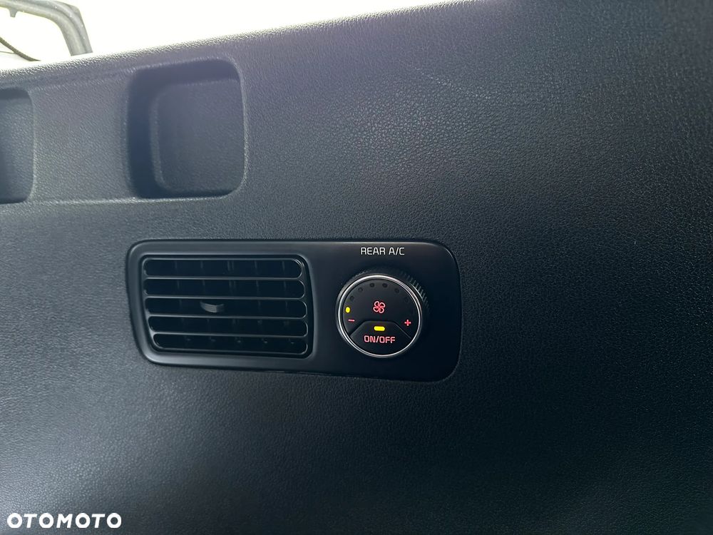 Kia Sorento 2.0 CRDI GT Line - 32