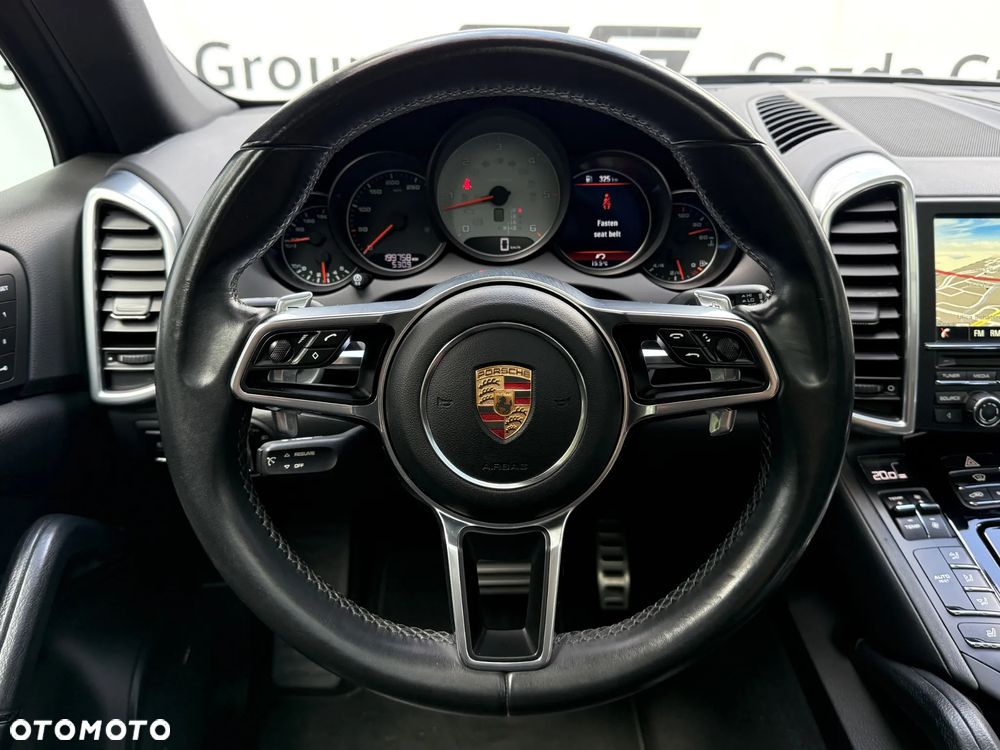 Porsche Cayenne S Diesel - 11