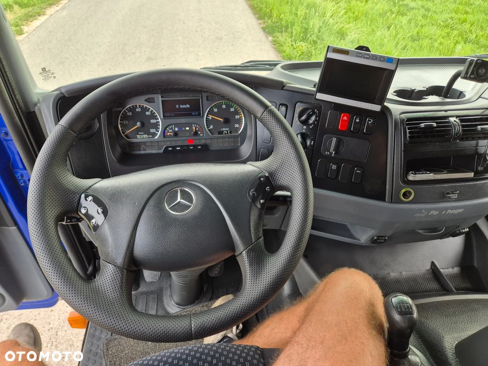 Mercedes-Benz Atego 1224 z Niemiec 9m kontener izoterma podział manual 1222 okazja - 5