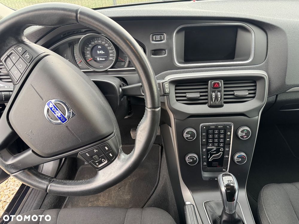 Volvo V40 D2 - 7