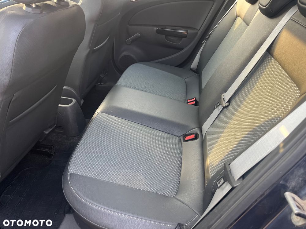 Opel Corsa 1.2 16V Cosmo - 22