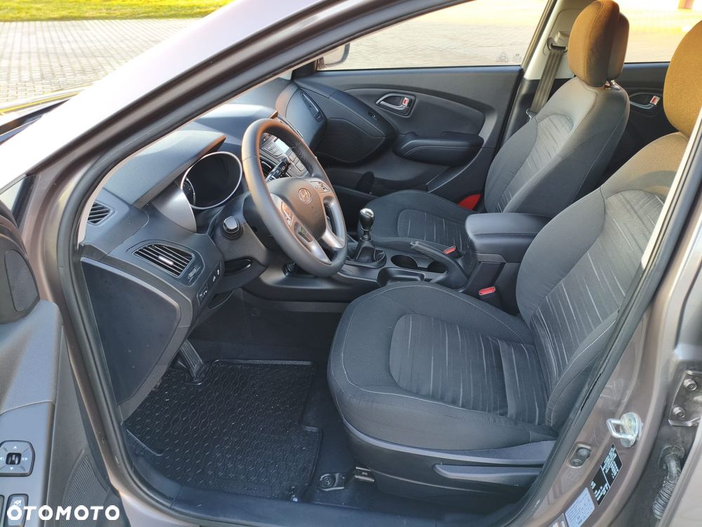 Hyundai ix35 1.6 2WD blue Comfort - 11