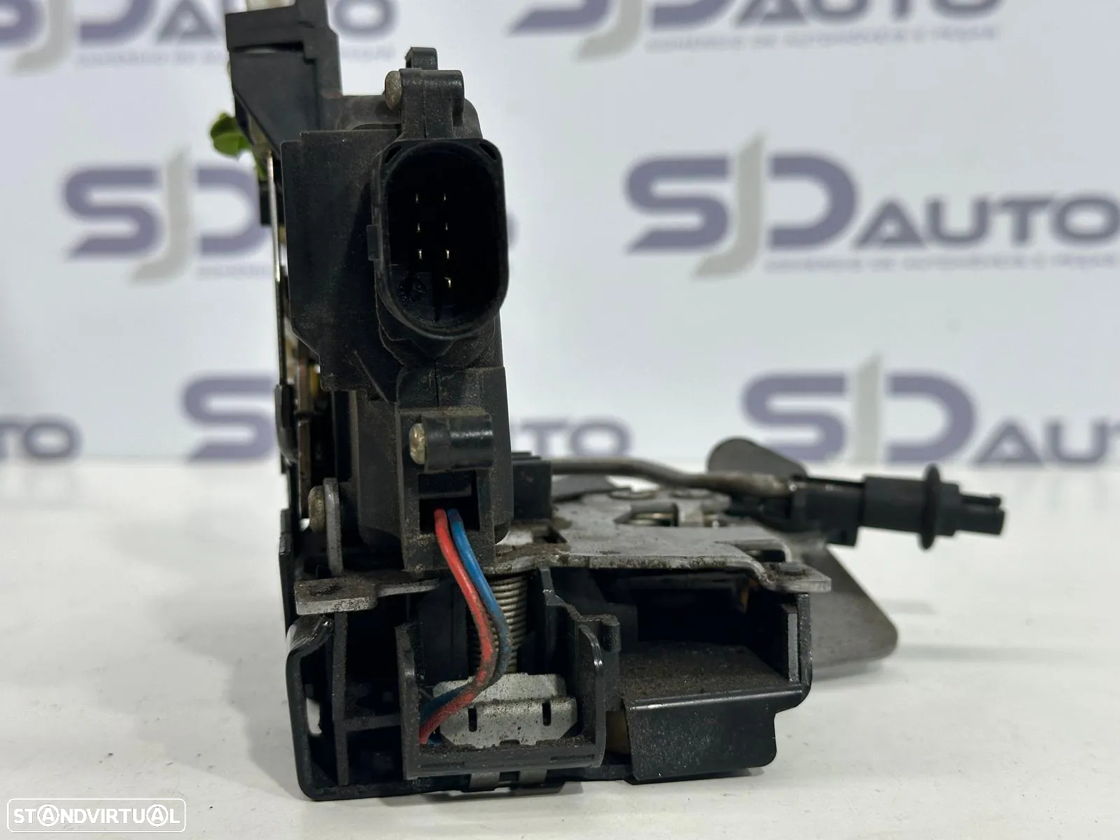 Fecho Porta Frente / Trás Direito / Esquerdo - Audi A6 Allroad (C5) - 14