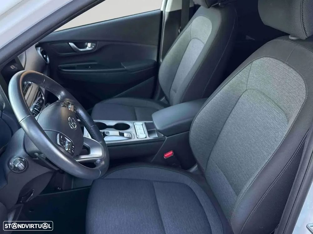 Hyundai Kauai 39 kWh Premium - 8