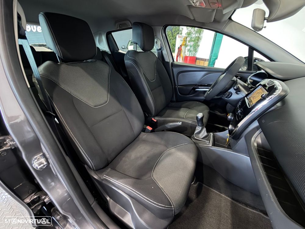Renault Clio 0.9 TCE Confort - 25