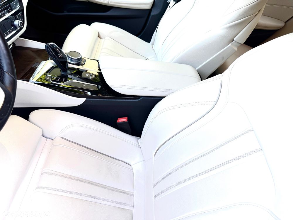 BMW Seria 5 520d Efficient Dynamics Luxury Line sport - 17