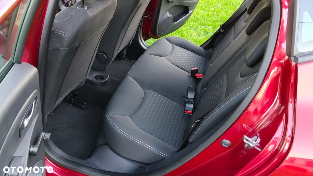 Renault Clio 1.2 16V 75 LIMITED - 29