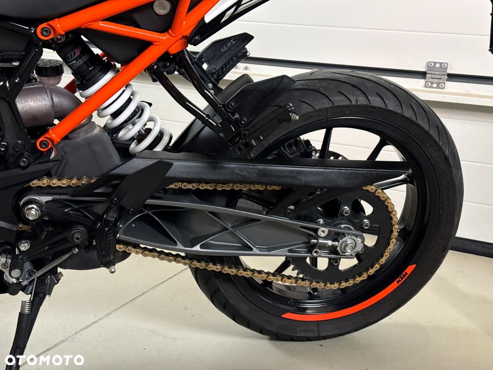 KTM Duke 125 - 11