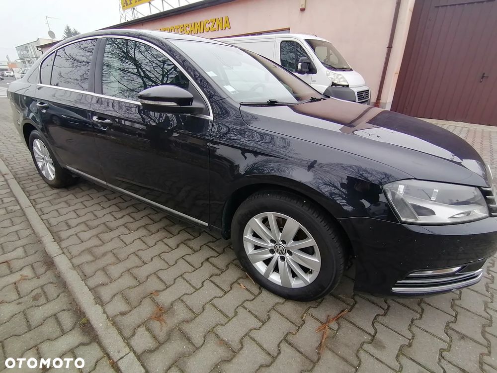 Volkswagen Passat - 6