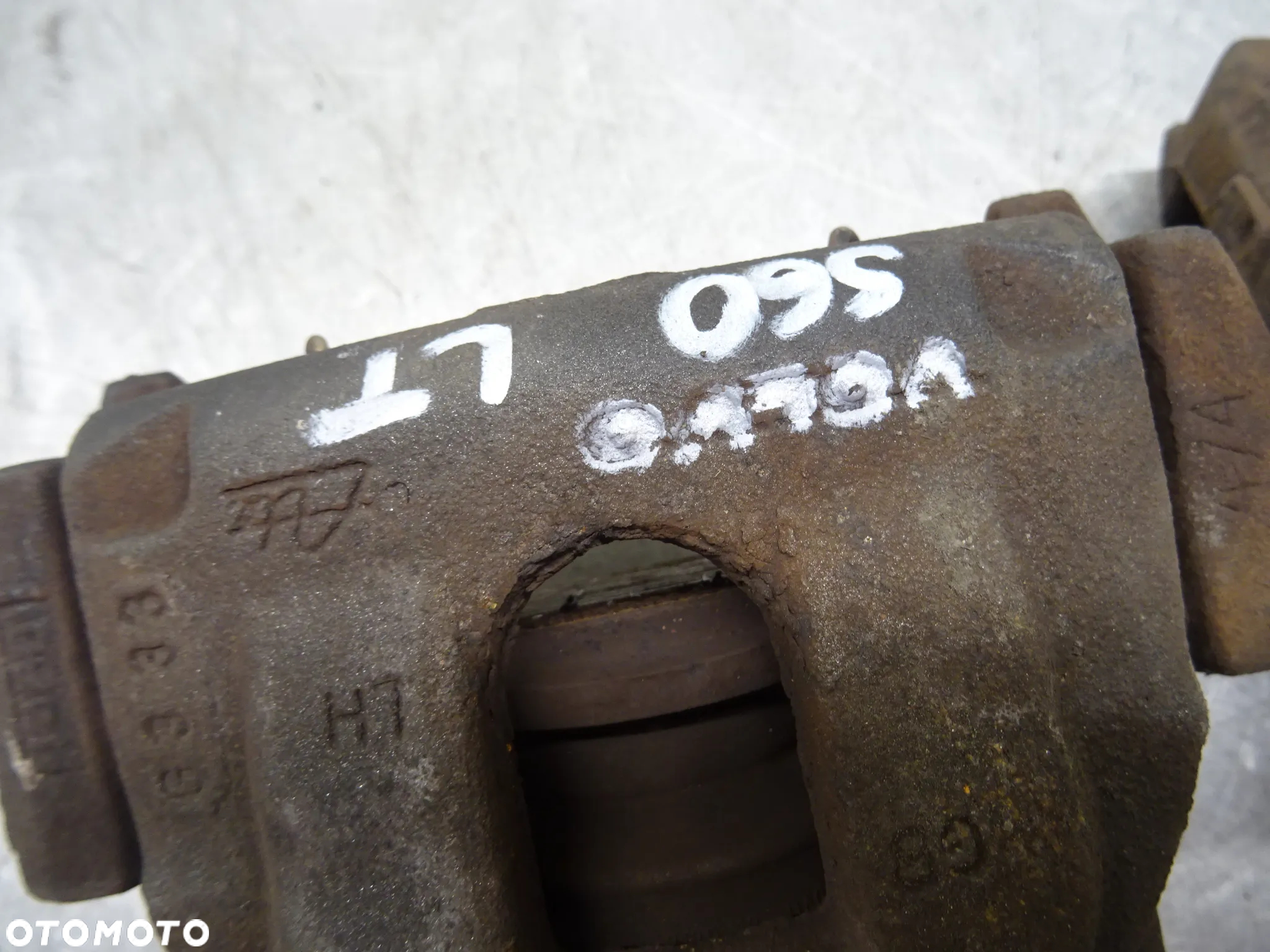 VOLVO S60 LIFT 2.4B ZACISK LEWY PRAWY TYŁ - 3