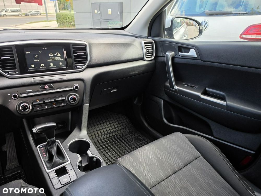 Kia Sportage 1.6 CRDI M 2WD DCT - 33