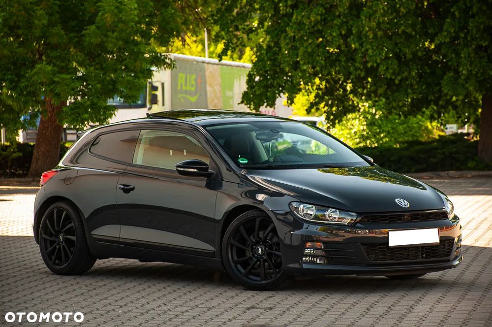 Volkswagen Scirocco 2.0 TSI (BlueMotion Technology) DSG - 8