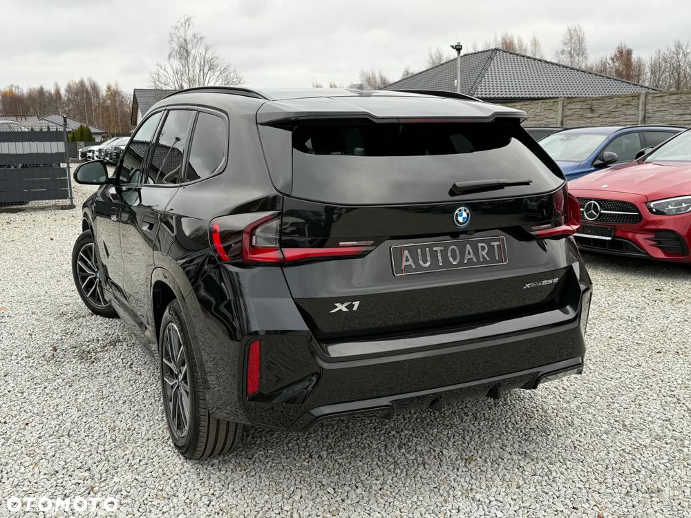 BMW X1 xDrive25e M Sport sport - 12