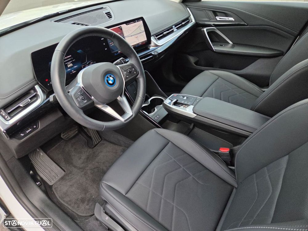 BMW X1 xDrive25e xLine - 6
