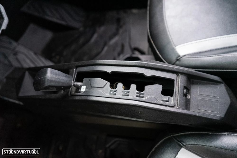 Bombardier CAN AM Maverick Sport MAX - 20