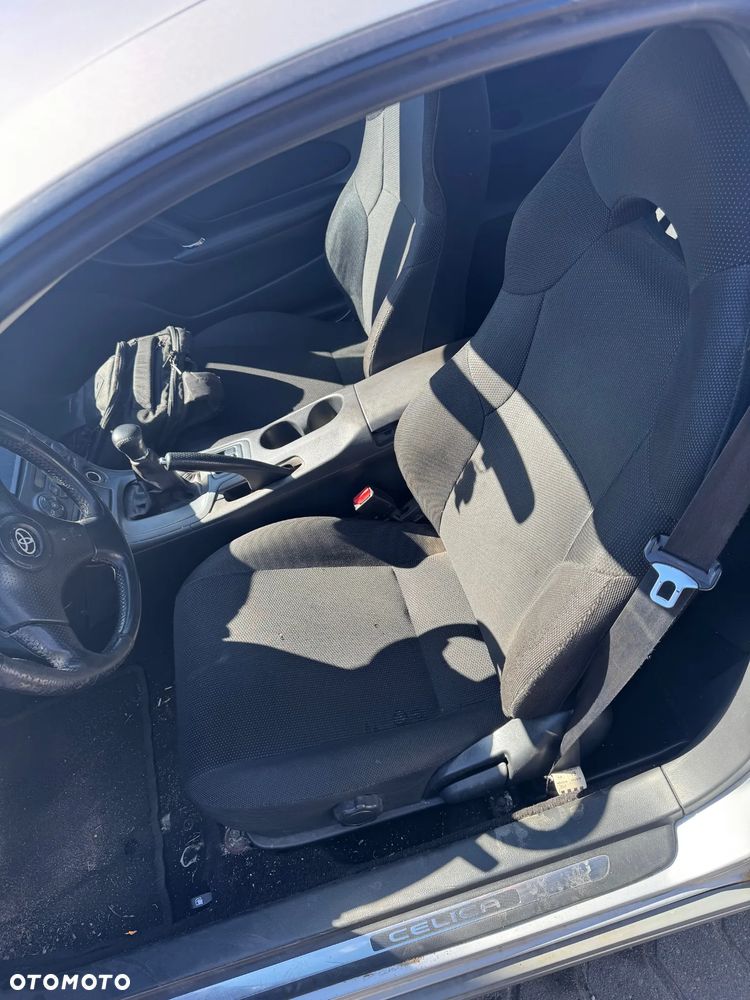 Toyota Celica 1.8 VVT-i Sol - 13