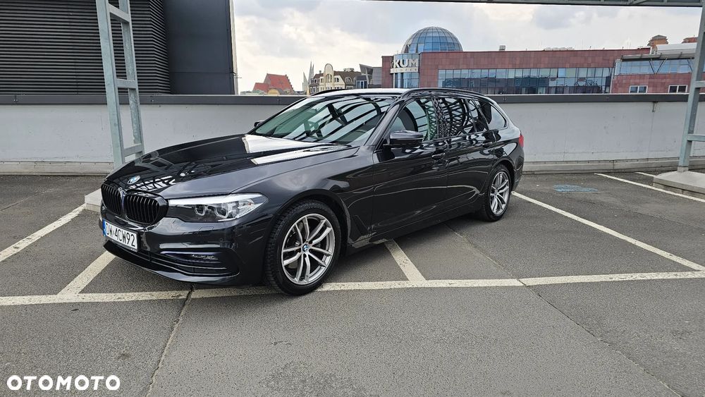 BMW Seria 5 518d Sport Line - 1