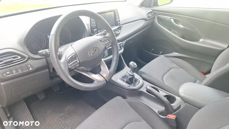 Hyundai i30 1.0 T-GDI Smart - 9