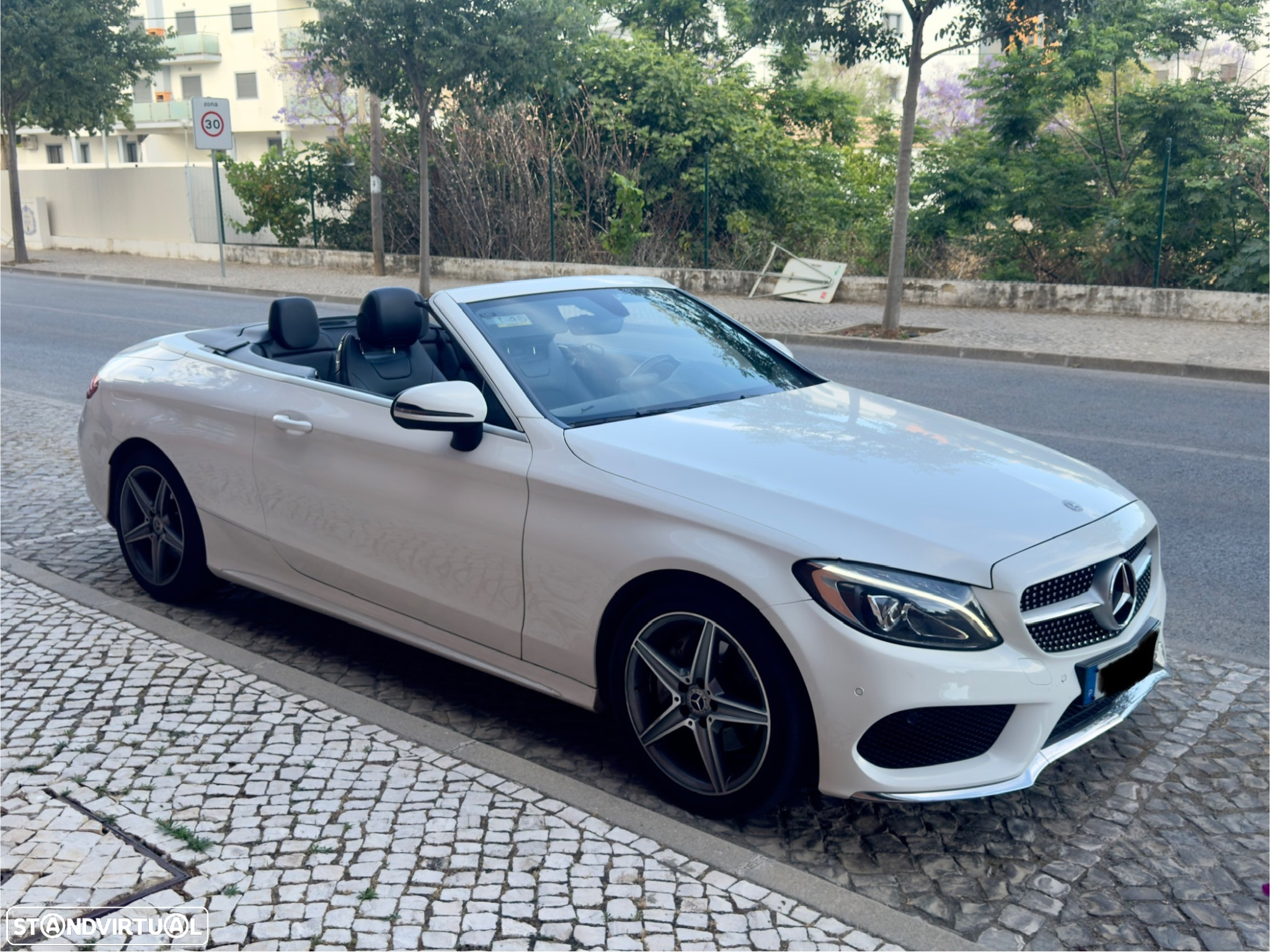 Mercedes-Benz C 180 Coupe 7G-TRONIC AMG Line - 7