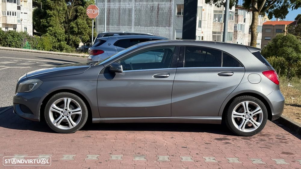 Mercedes-Benz A 180 CDI (BlueEFFICIENCY) Urban - 2