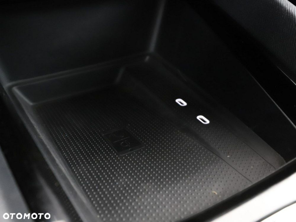 Skoda Octavia 2.0 TDI DSG RS - 28