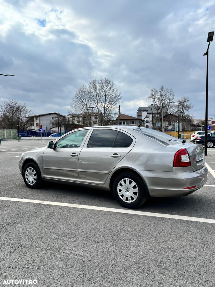 Skoda Octavia 1.6 TDI ELEGANCE - 5