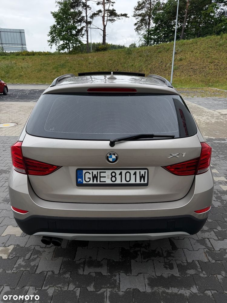 BMW X1 xDrive28i - 4