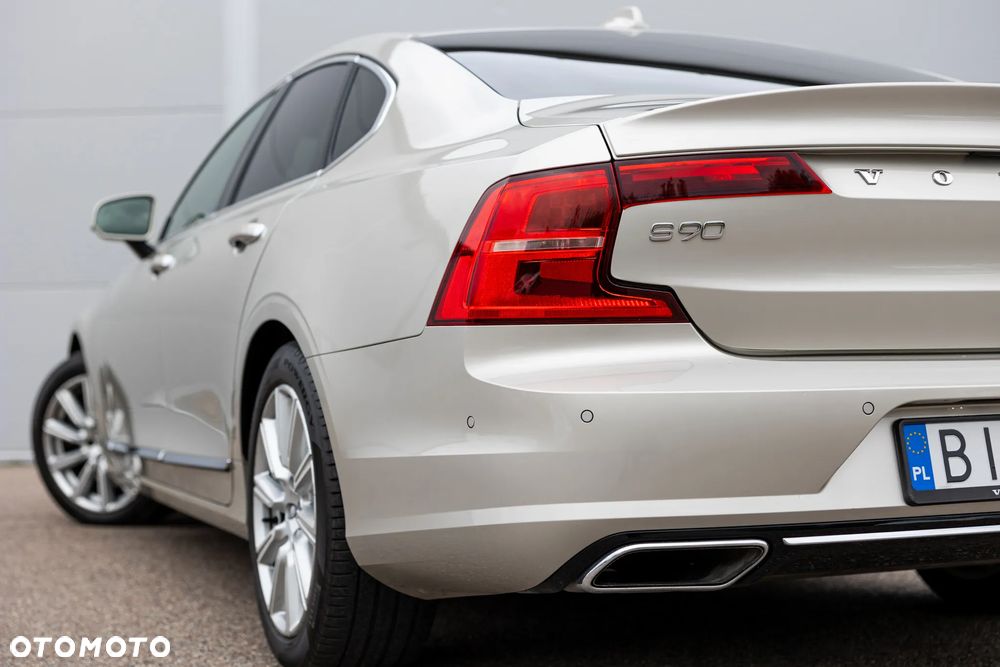 Volvo S90 D5 AWD Inscription - 16