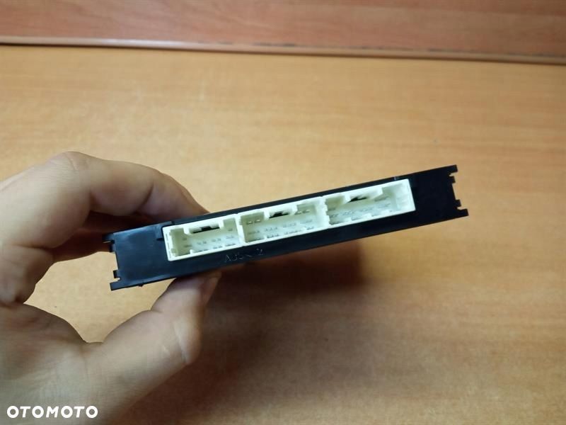 MODUŁ SMART KEY TOYOTA AURIS II 89990-02390 - 2