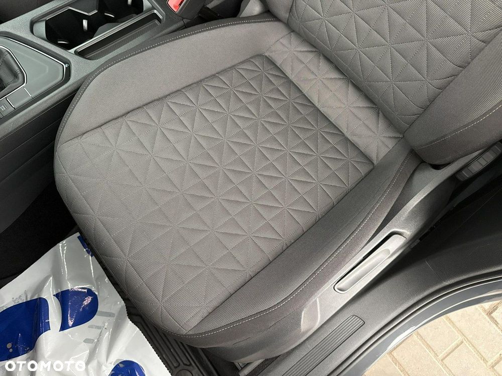 Volkswagen Tiguan - 18