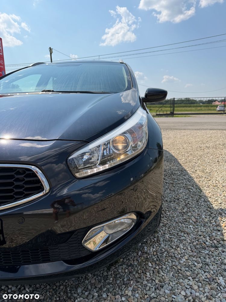 Kia Ceed - 21