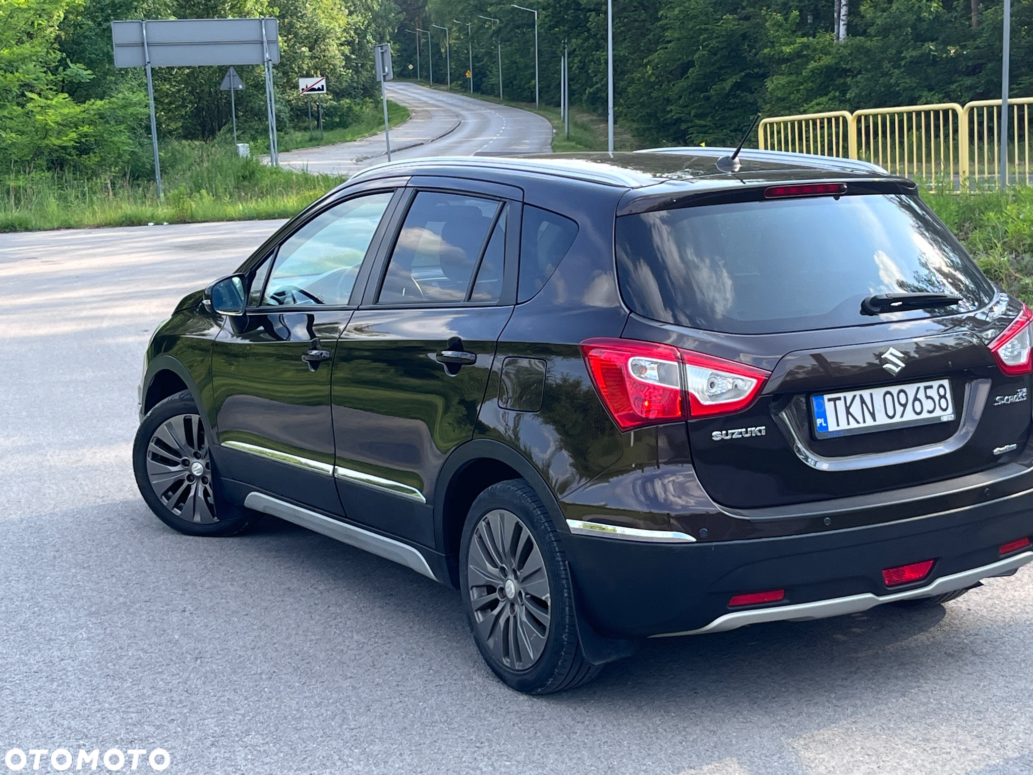 Suzuki SX4 1.6 Comfort - 4
