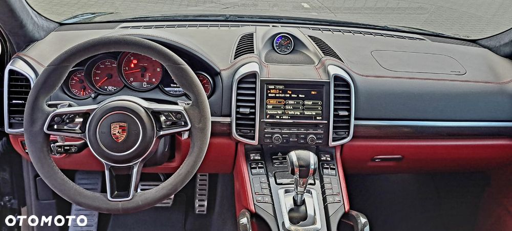 Porsche Cayenne S Diesel Platinum Edition - 15