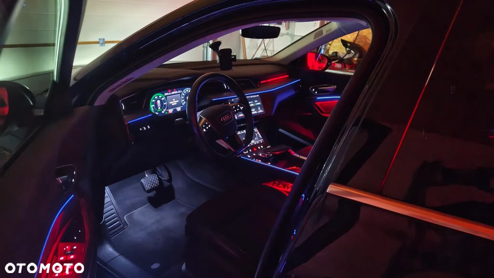 Audi e-tron 55 Quattro S Line - 9